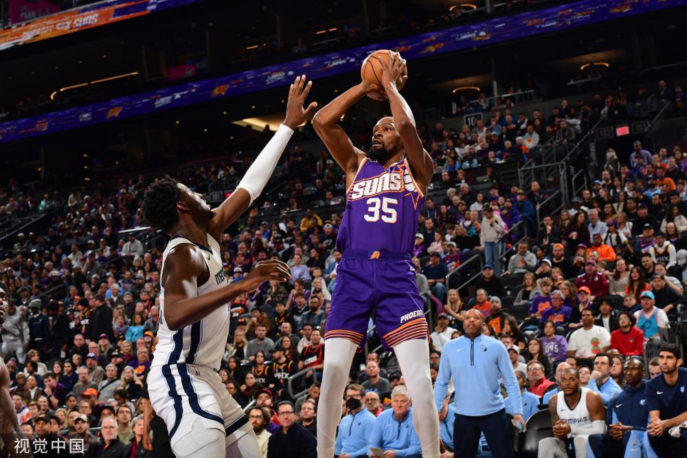 马宁吹点+红牌，10人国安1-1成都，阿布雷乌进球，3轮5分争冠掉队.