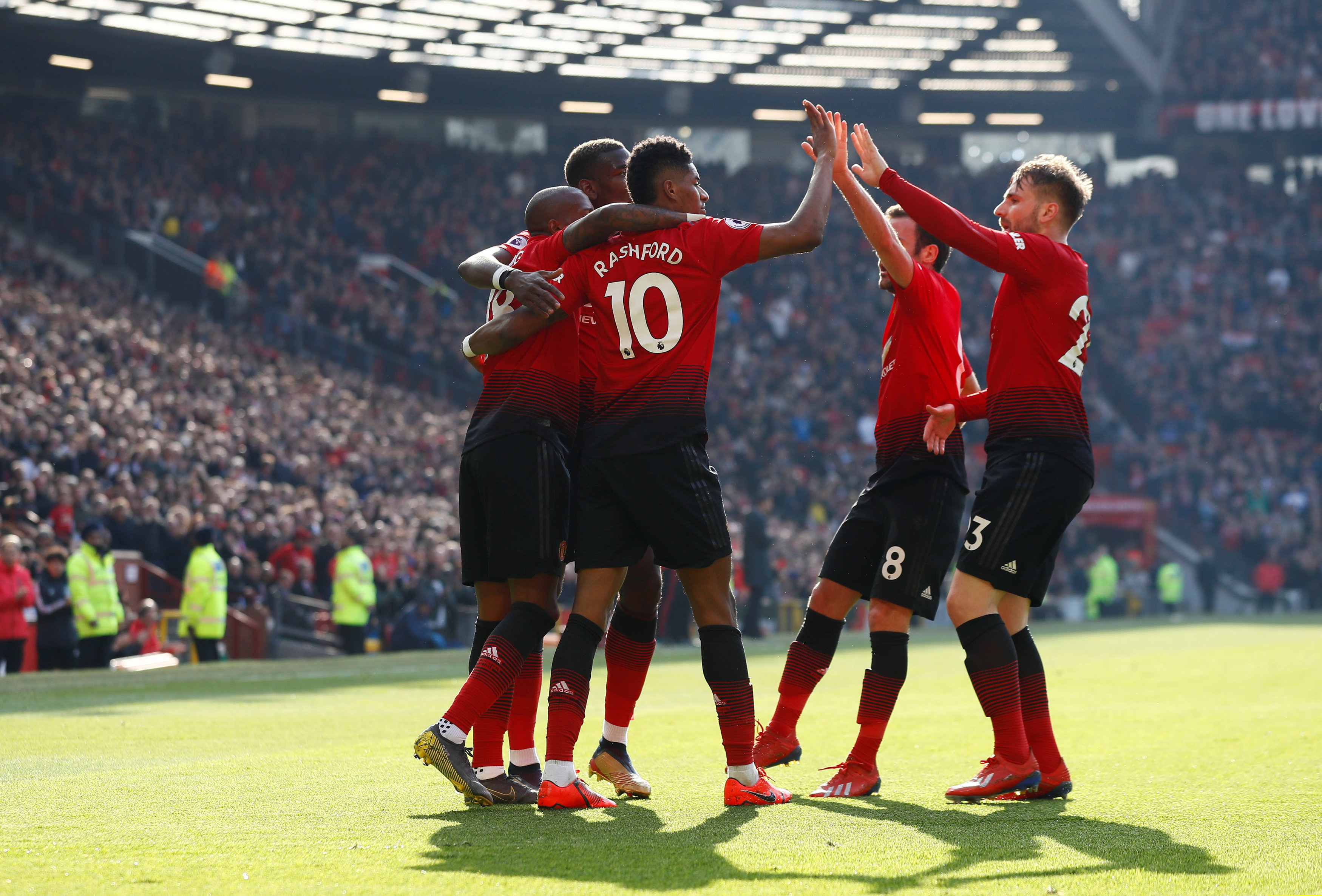 三条轴线上 三条轴线上